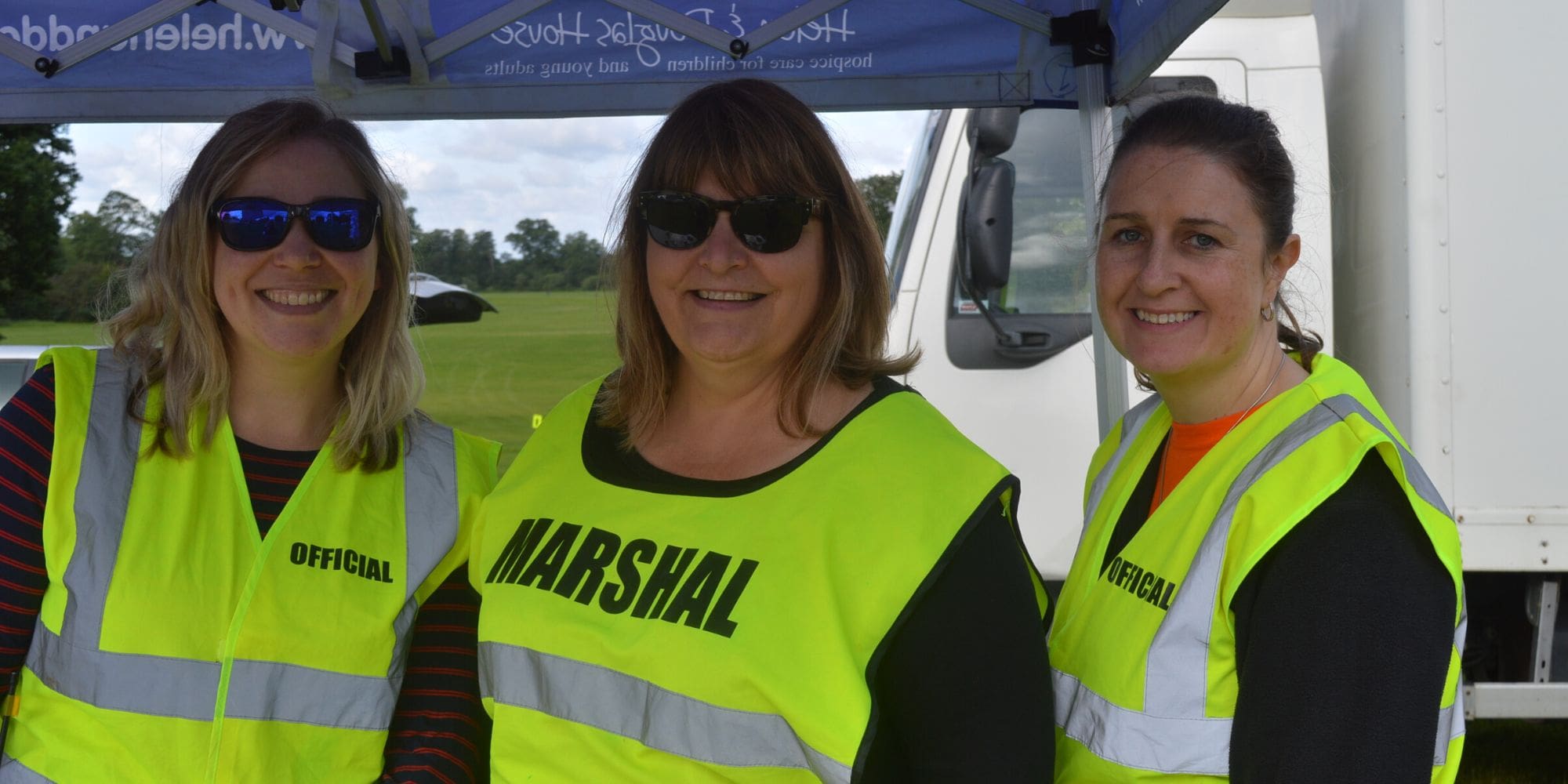 event-volunteers-hannah-sarah-and-julia jail_and_bail_partnership